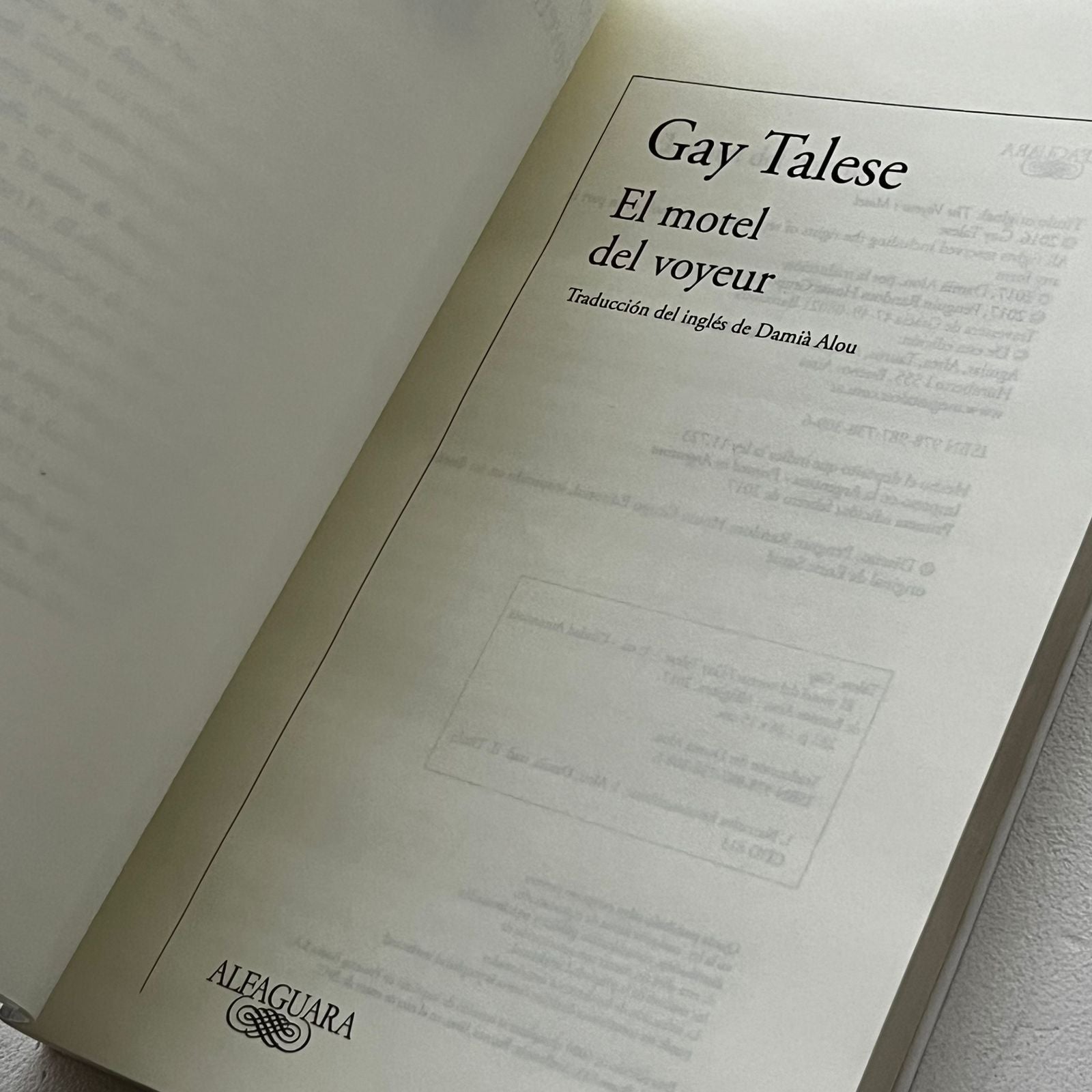 El motel del voyeur - Gay Talese - Alfaguara - Libro Usado