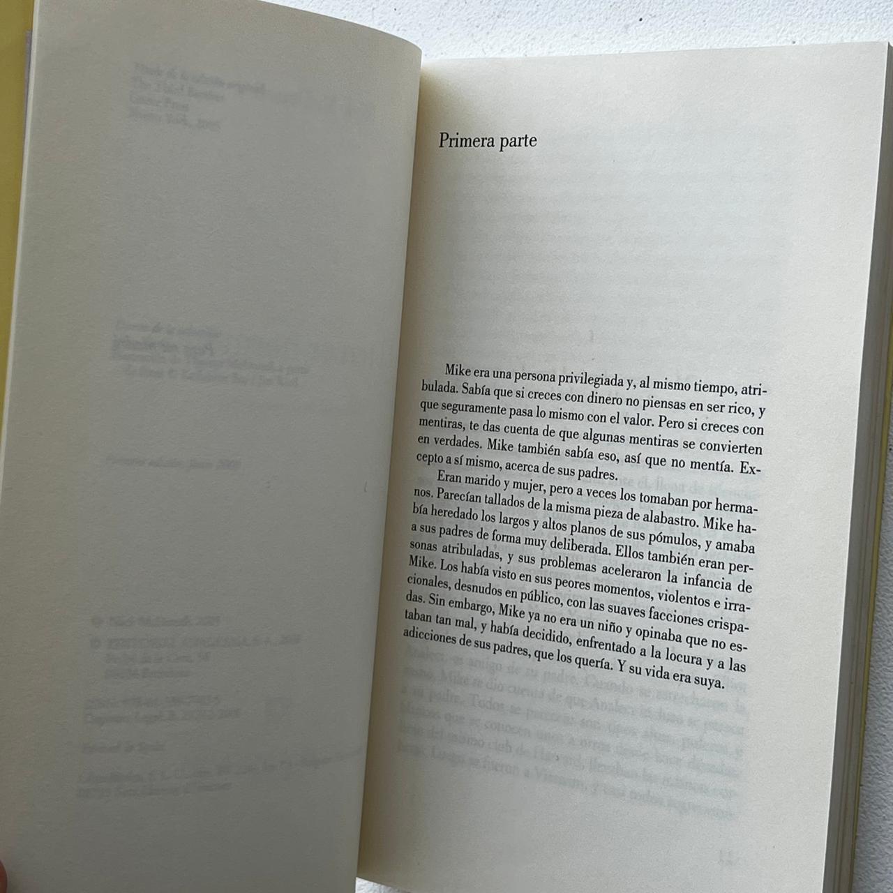 El tercer hermano – Nick McDonell - Anagrama - Primera Edición - Libro Usado