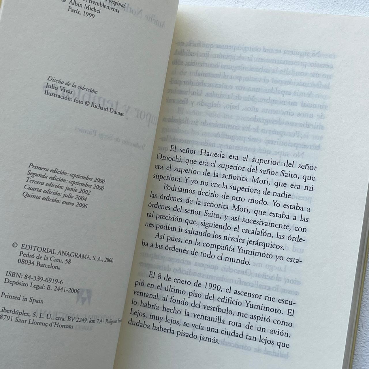 Estupor y temblores - Amélie Nothomb - Anagrama - Tapa Blanda - Libro Usado