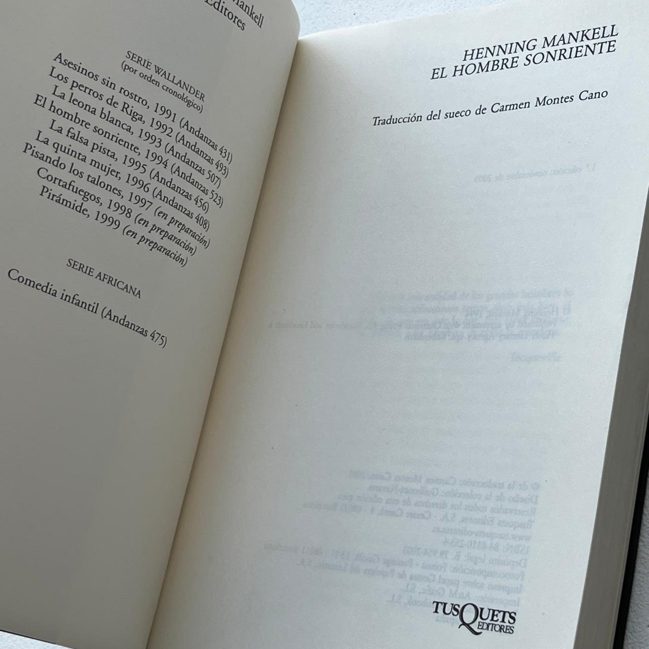 El hombre sonriente – Henning Mankell - Tusquets Andanzas - Libro Usado