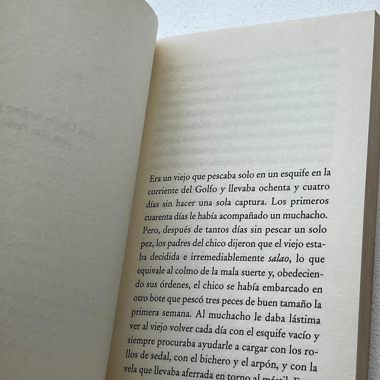 El viejo y el mar - Ernest Hemingway - DeBolsillo - Libro Usado